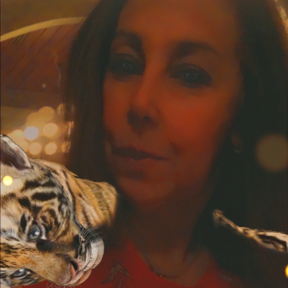 Meet your Posher, Patricia